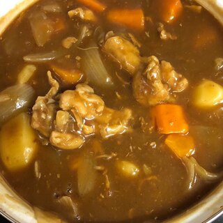 鶏手羽元カレー